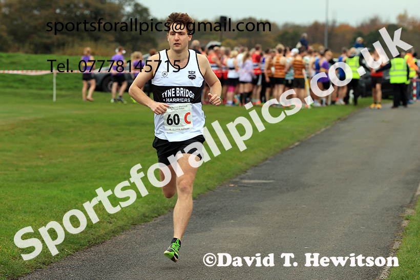 The 2024 Norman Woodcock Memorial Relay, Newcastle Race Course, Gosforth Park, Newcastle.   Photo: David T. Hewitson/Sports for All Pics